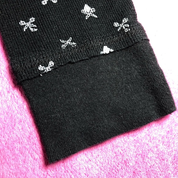 Vintage Volcom long sleeve lightweight waffle knit - Picture 5 of 10